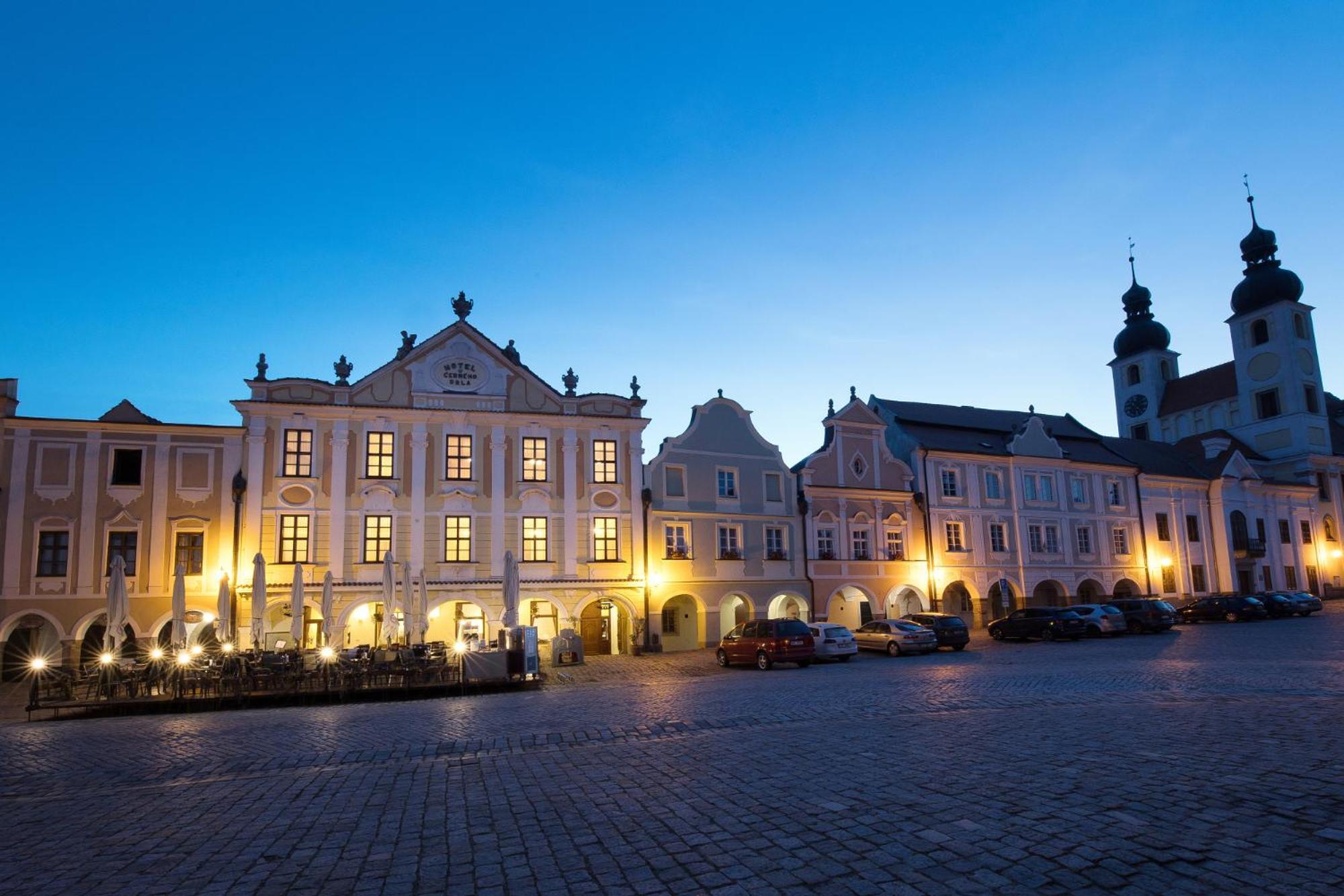 Hotel U Cerneho Orla Telc Luaran gambar