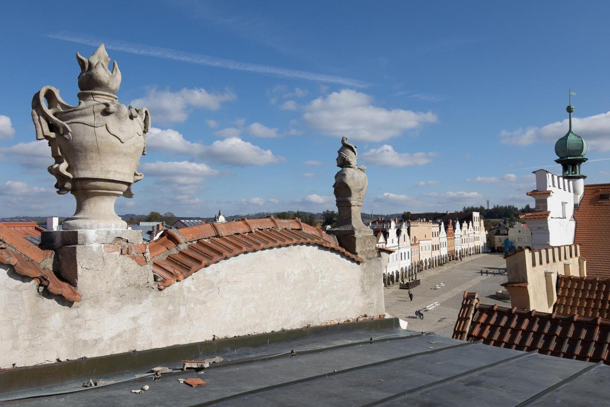 Hotel U Cerneho Orla Telc Luaran gambar